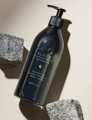 marksandspencer apothecary T224968 telove mydlo apothecary sleep s vuni levandule a jasminu a travy vetiver a eukalyptu 279Kc s.jpg